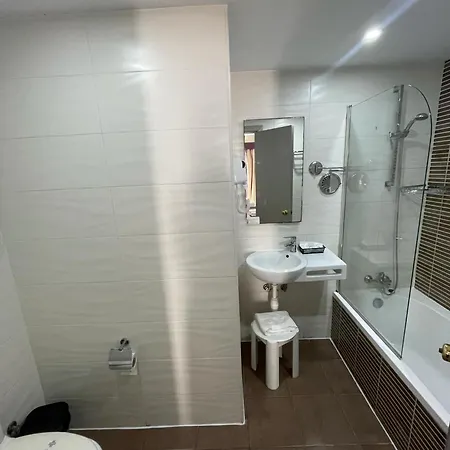 The Windsor 4*